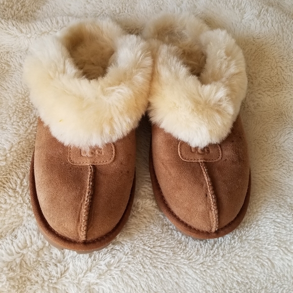 UGG Shoes - Ugh Slippers